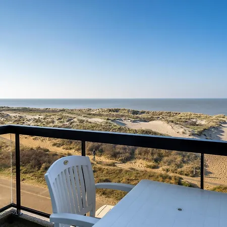 On Near Town Center Oostduinkerke