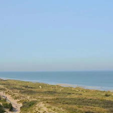 On Near Town Center Apartment Oostduinkerke